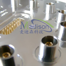 定制法蘭，應用于半導體底噪音高質量信號傳輸