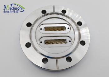 高密度版Sub-D超高真空饋通